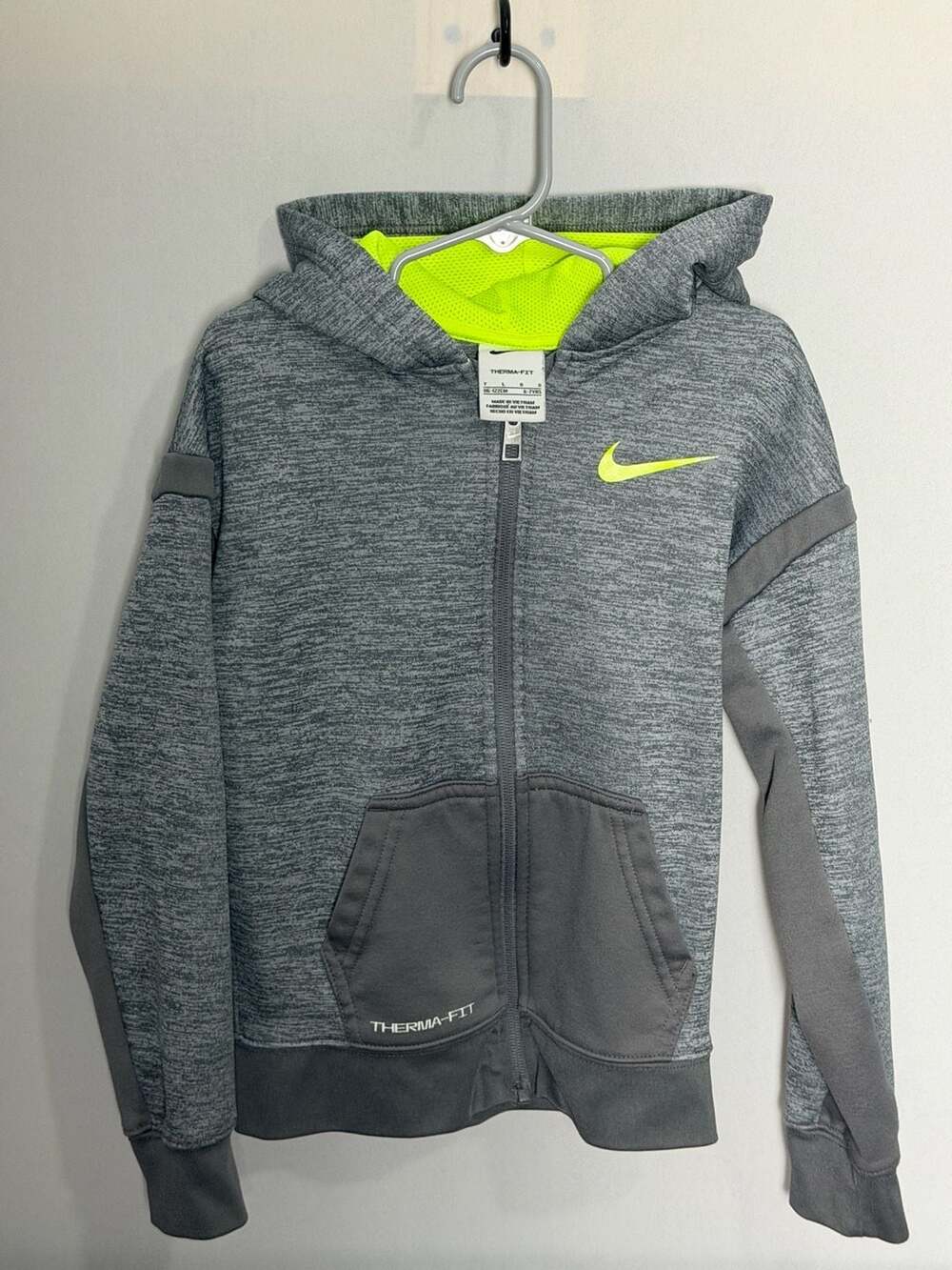 Nike Therma-FIT Zip Up Hoodie Size 6-7YRS Gray Neon Green